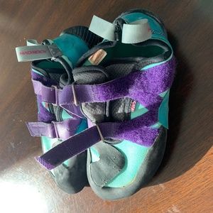 Mad Rock Lyra Climbing Shoes for women size 7-7.5